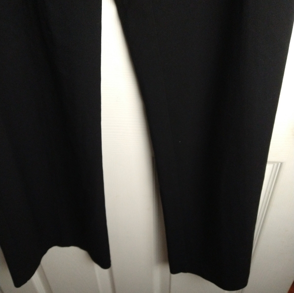 $  Norton McNaughton black clasp zip close stretch dress pants. Size 12 - Picture 2 of 10